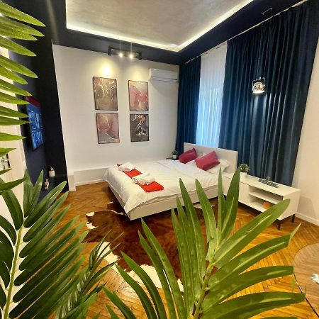 Calea Victoriei Studio By Magic Apartments Bukarest Exterior foto