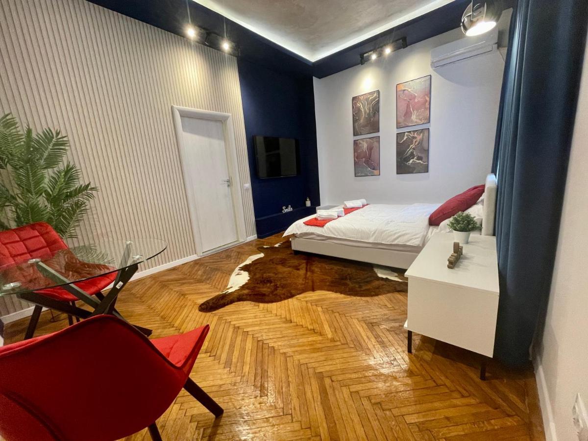 Calea Victoriei Studio By Magic Apartments Bukarest Exterior foto